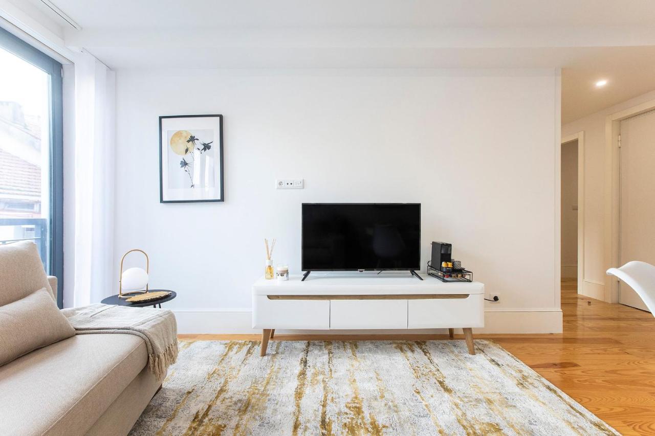 City Center 2Br Flat W/ Ac By Lovelystay OOporto Esterno foto